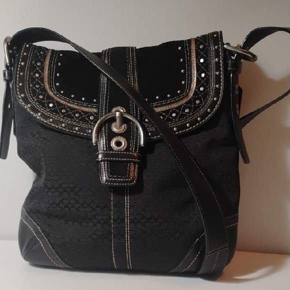 Coach Handbags - Coach Vintage Leather/Suede
Western Hobo In Great Condition
F11405